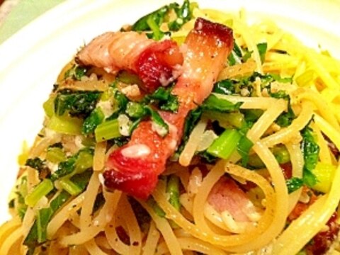 大根葉とベーコンの簡単塩麹パスタ